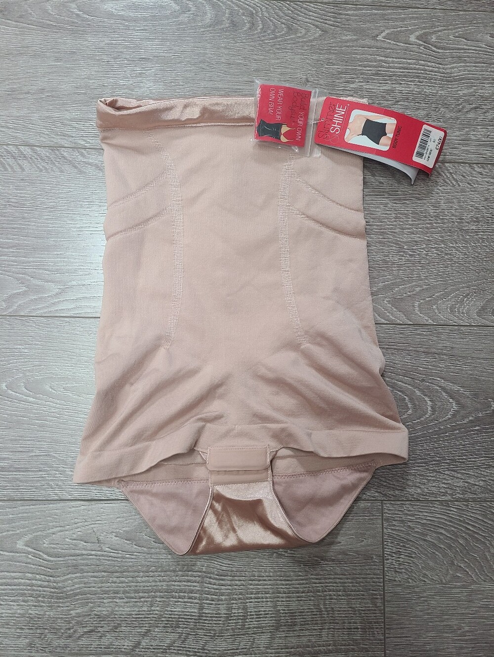 NWT Slimmer & Shine Spanx Size M Beige